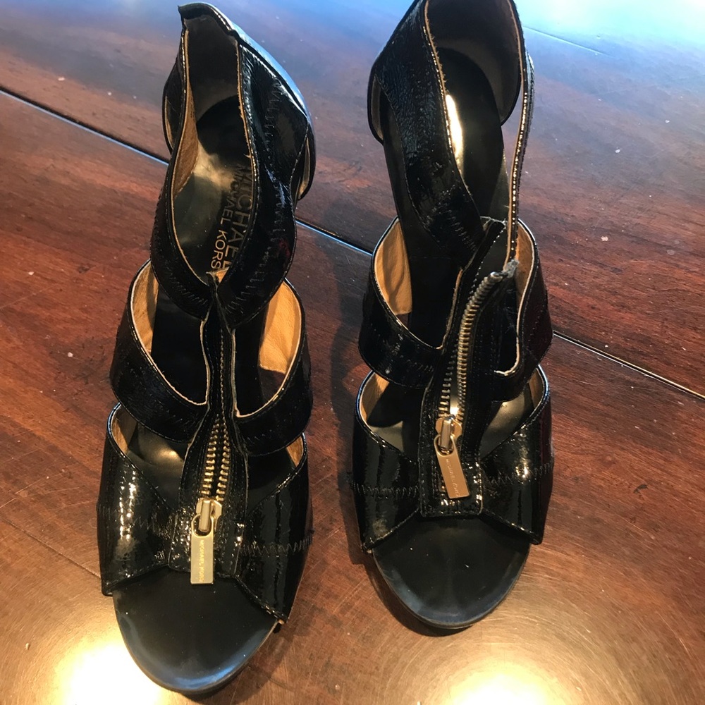 Michael Kors zip heels